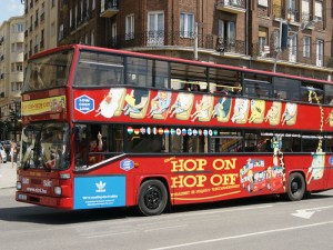 Giraffe Hop On Hop Off City Tour